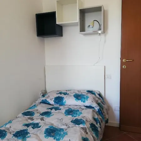 Lucrezia Romana - Cinecittà Appartement