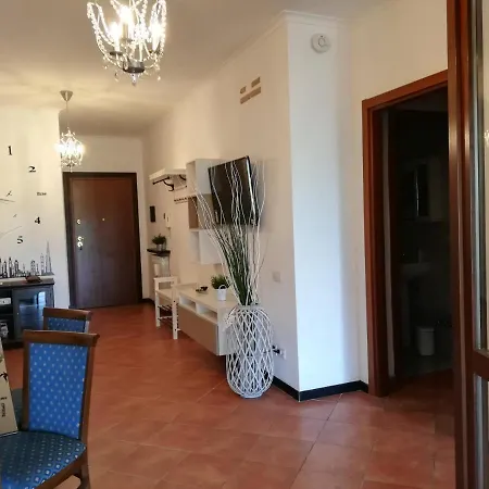 Lucrezia Romana - Cinecittà *
