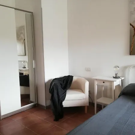 Appartamento Lucrezia Romana - Cinecittà Roma